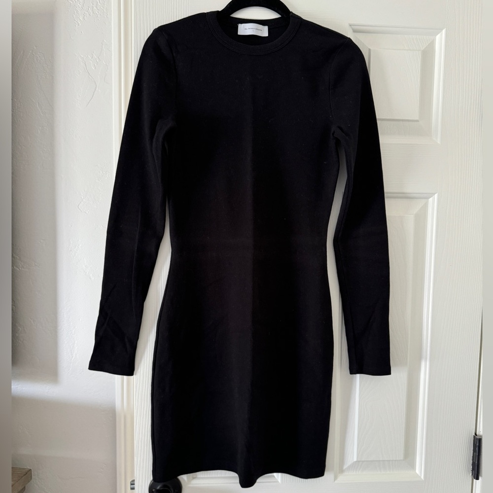 Classic Black Long-Sleeve Knit Dress